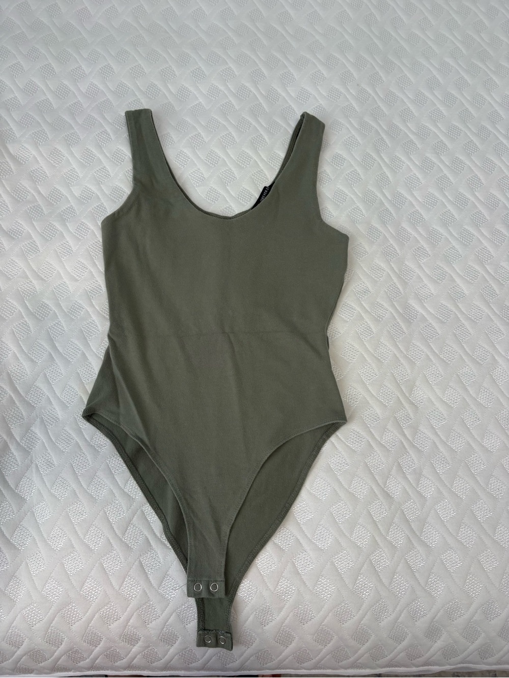 Forever 21 Olive Ribbed Scoop Neck Bodysuit S